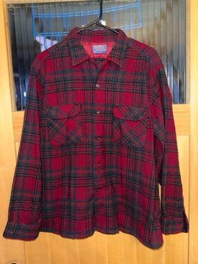 Vintage Pendleton XL Red Plaid Flannel Virgin Wool USA Made Flap Pockets